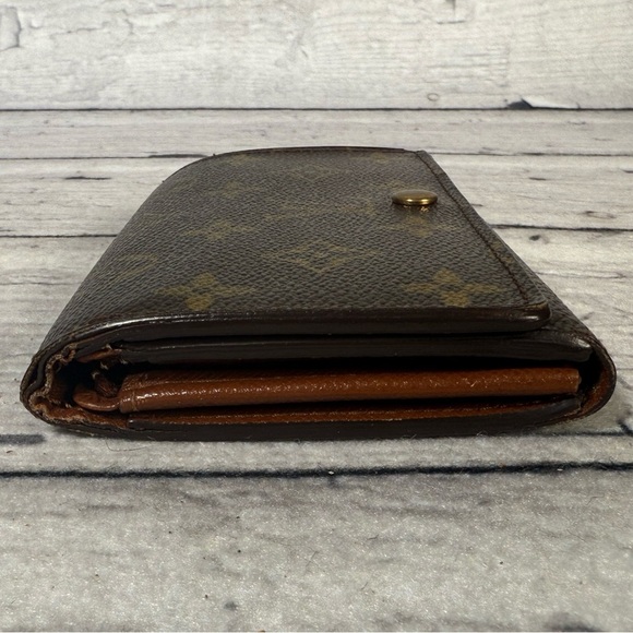 Louis Vuitton Porte-Monnaie Tresor Fold Brown Monogram Leather Wallet - Picture 5 of 16